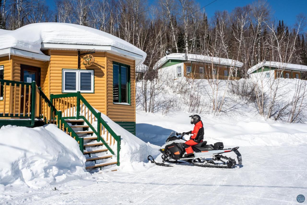 Auberge Eva Lac-Bouchette Exterior foto