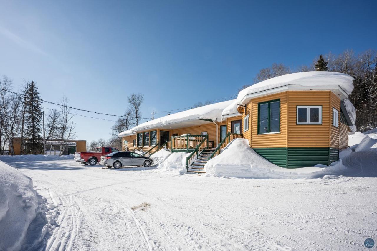 Auberge Eva Lac-Bouchette Exterior foto