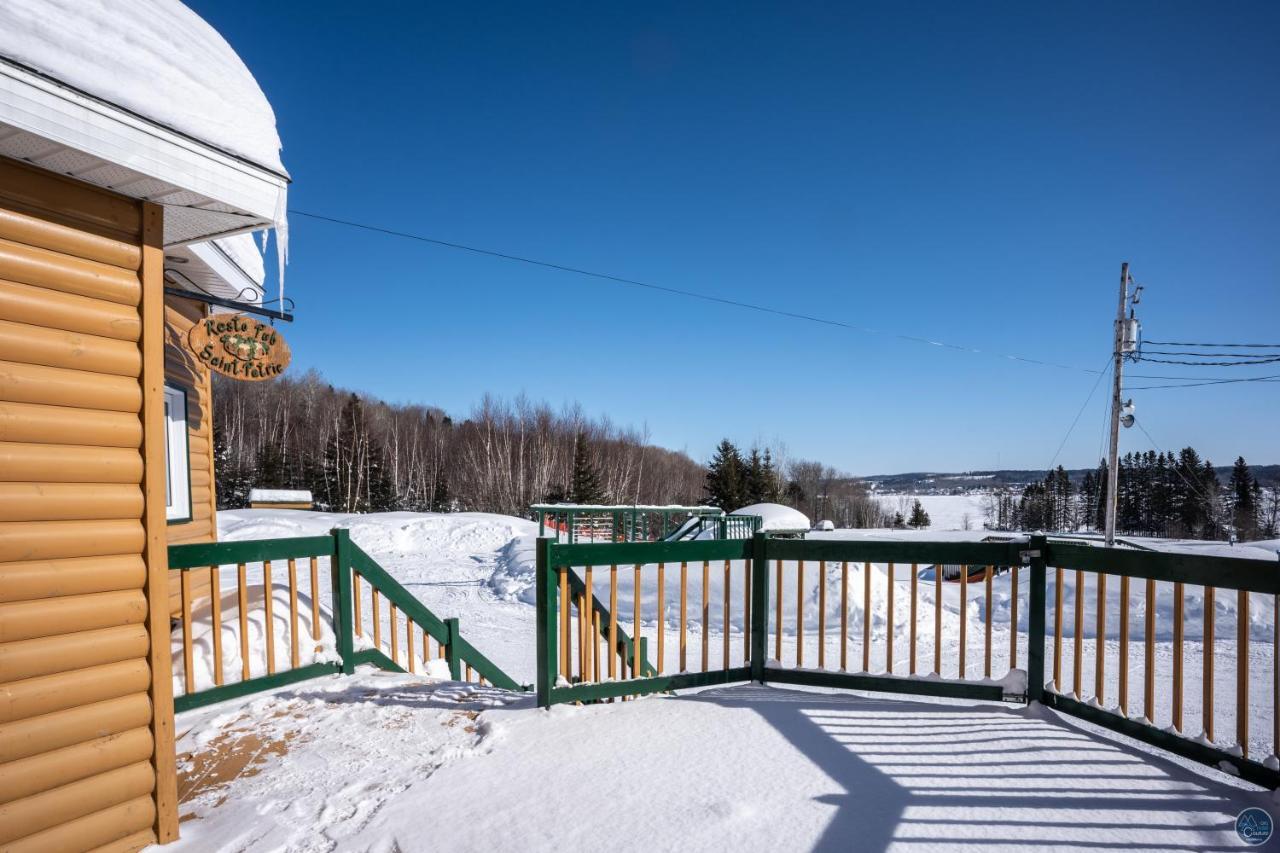 Auberge Eva Lac-Bouchette Exterior foto